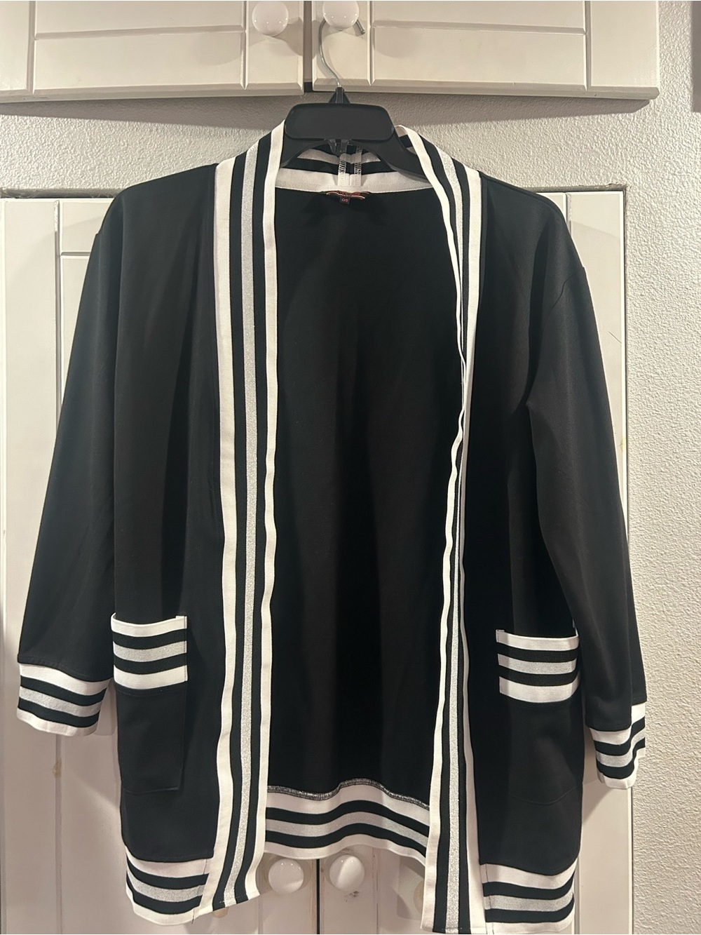 HAUTE SHORE Black Top with White Stripe Trim